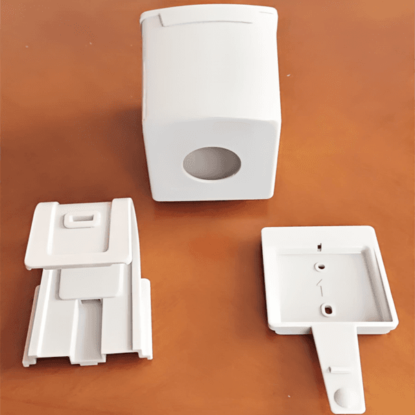 Plastic-Molding